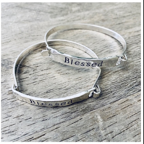 SET OF 2 BLESSED SILVER STAINLESS BANGLE - Picture 3 of 5